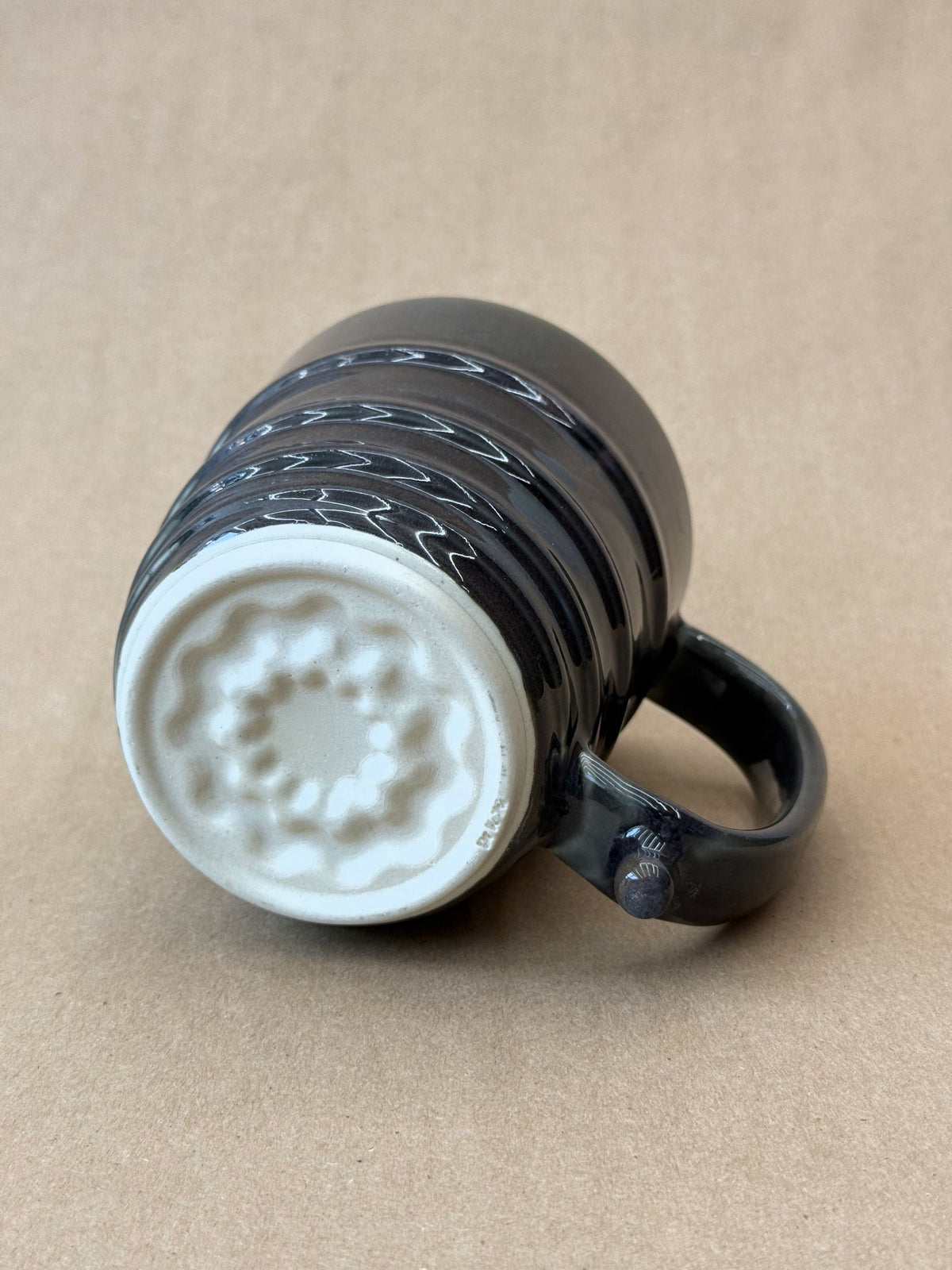 Eclipse Mug (18 oz)
